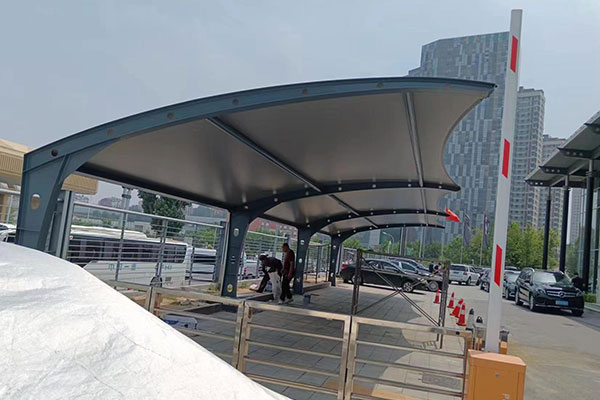 ?PTFE高自潔膜布