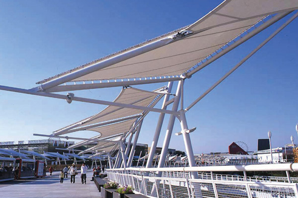 秦皇島膜布批發廠家發貨前是否需要進行裁剪？